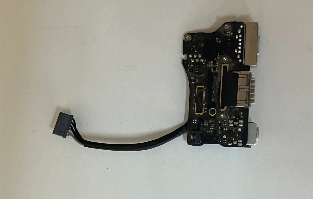 MacBook Air A1466 2015-2017 Usb Board 820-3455, 820-3455-A 923-0439 821-1722-A